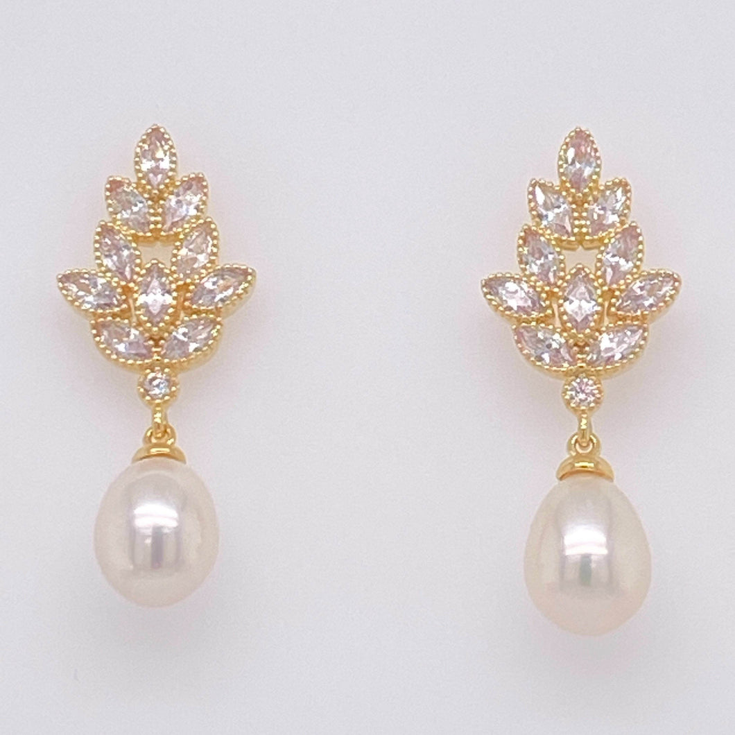Cultured Freshwater Pearl (7-8mm),Grape Stud Earrings - Anna Wang New York 