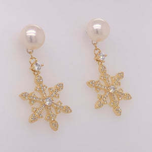 Cultured Freshwater Pearl (7.5-8mm), Snowflake Stud Earrings Earrings Anna Wang New York Inc 