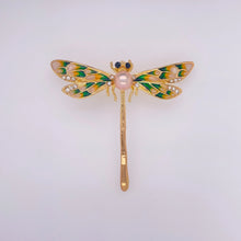 Load image into Gallery viewer, Cultured Freshwater Pearl (8-9mm) &amp;  Dragonfly Brooches in Copper