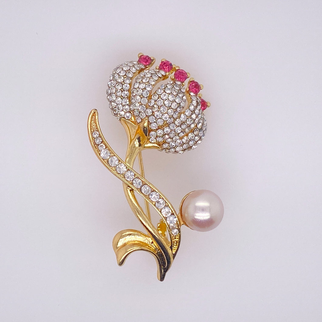 Cultured Freshwater Pearl (9-10mm) & Cubic Zirconia  Raphia Vinifera Pin